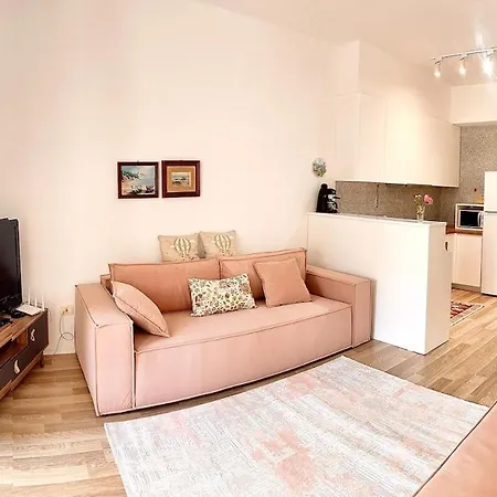 Cosy And Comfy 2 Min Walk To The Lejlighed Sarandë
