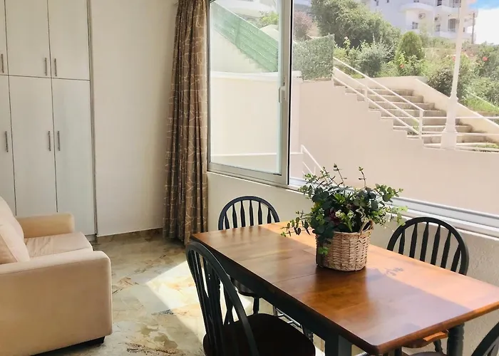 Cosy And Comfy 2 Min Walk To The 公寓 *