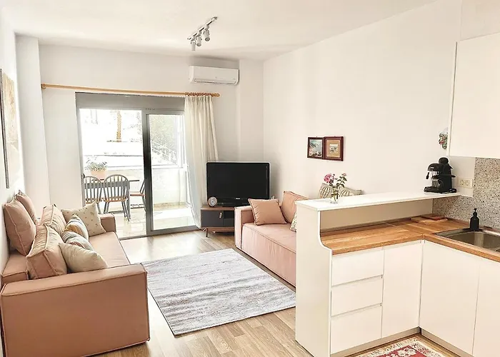 公寓 Cosy And Comfy 2 Min Walk To The Sarandë