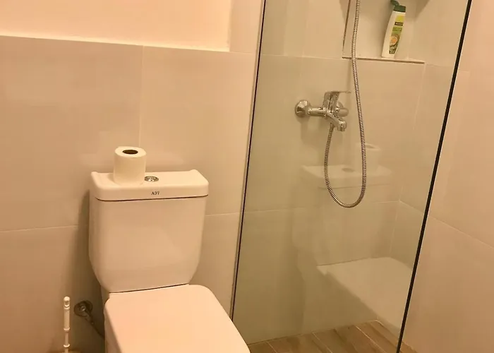 Appartement Cosy And Comfy 2 Min Walk To The Saranda